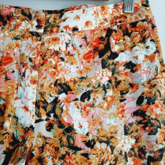 LINEA DOMANI / Crop Ankle Pants Abstract Multicolor Floral Tan Red Pink White 4 - Picture 5 of 15